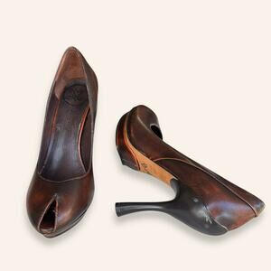 Pin Up Peep Toe Brown Leather Heels Modern Vintage Brand size 7.5 (38)